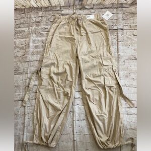 NWT orange kiss as essential khaki cargo pants size L